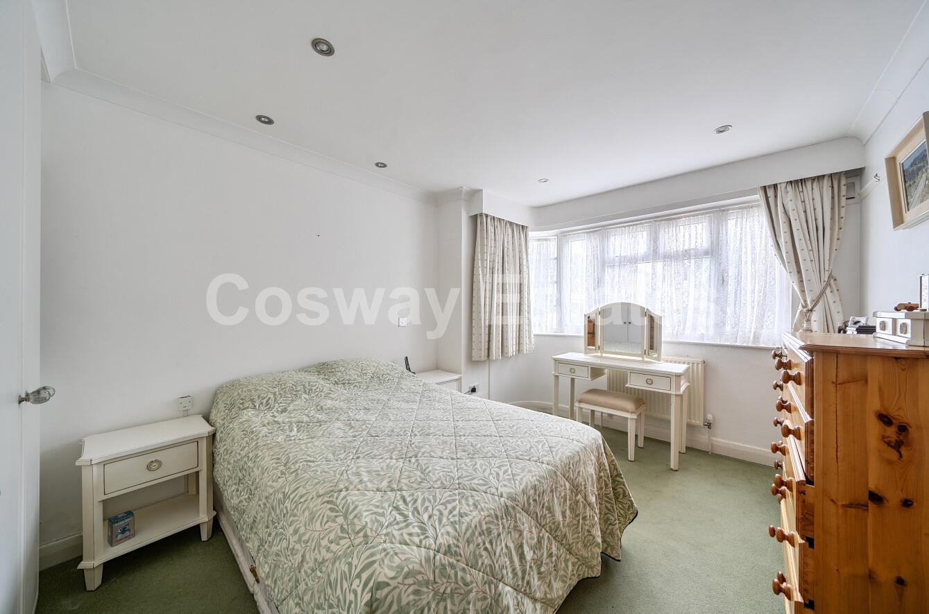 Copthall Gardens, Mill Hill, NW7, London